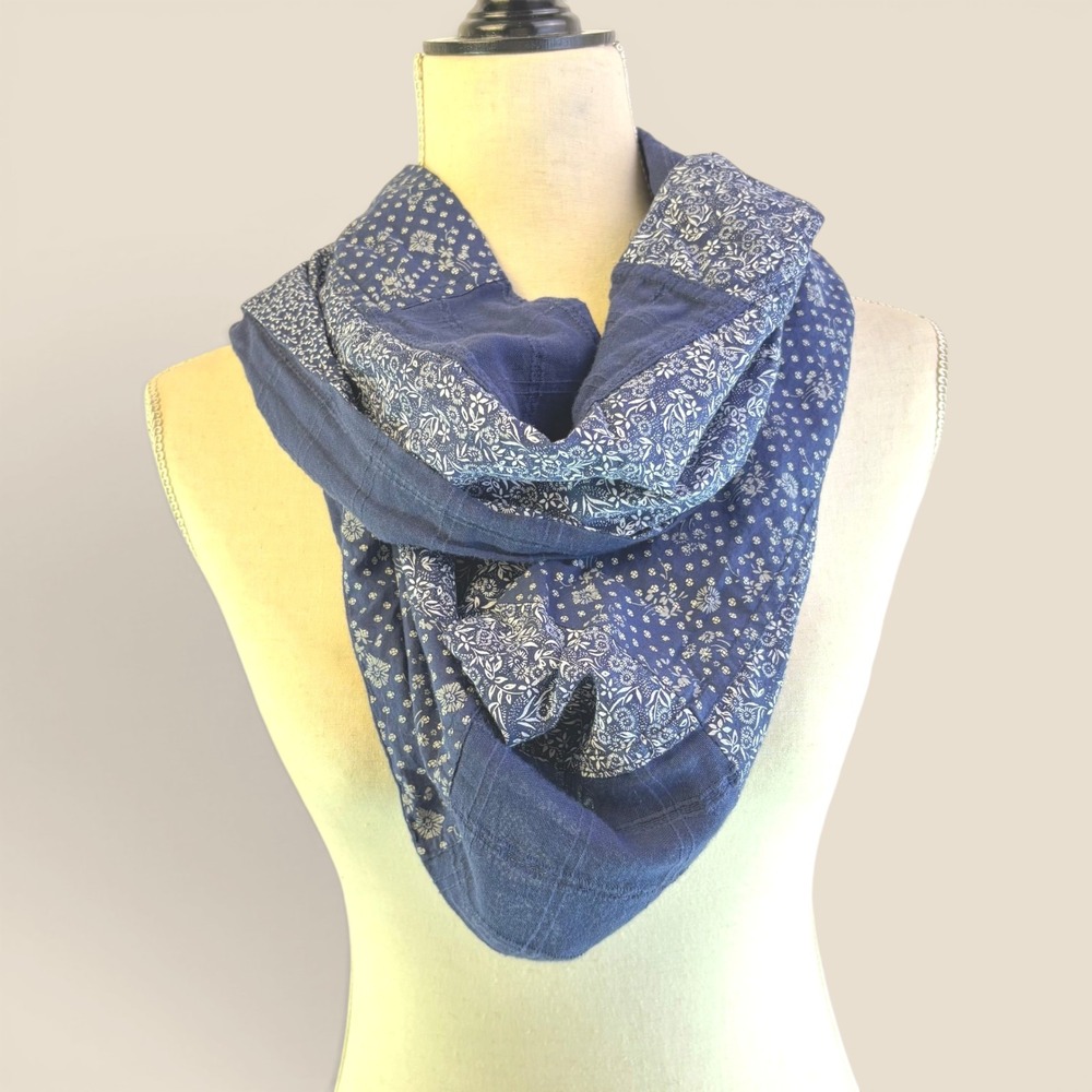 Bandana Infinity Scarf Abercrombie & Fitch Navy Blue Cotton Patchwork Cowgirl